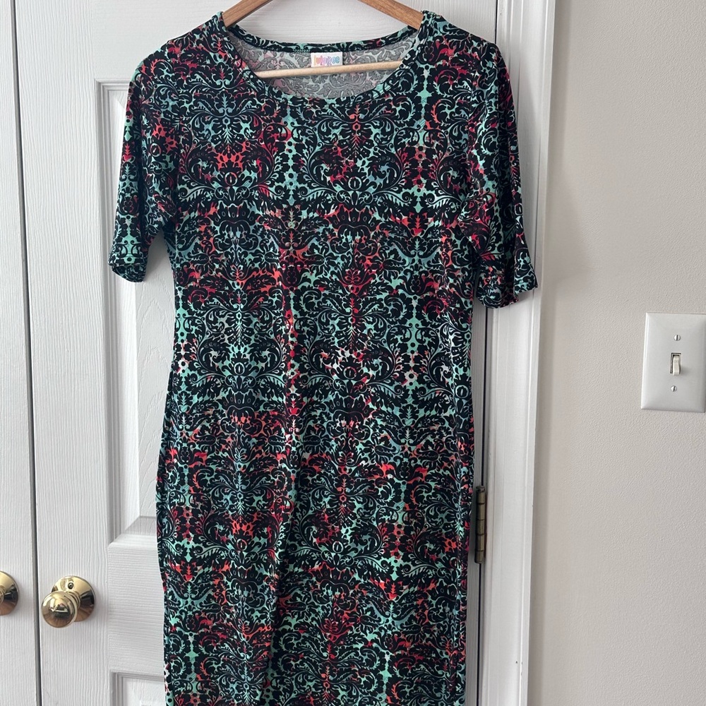 LuLaRoe Black and Red Patterned Midi Dress